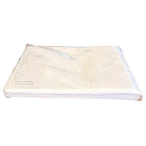 KING Flat Sheet 100% Jacquard 300 TC White Paisley JLA Home 110 x 102 Sealed NOS